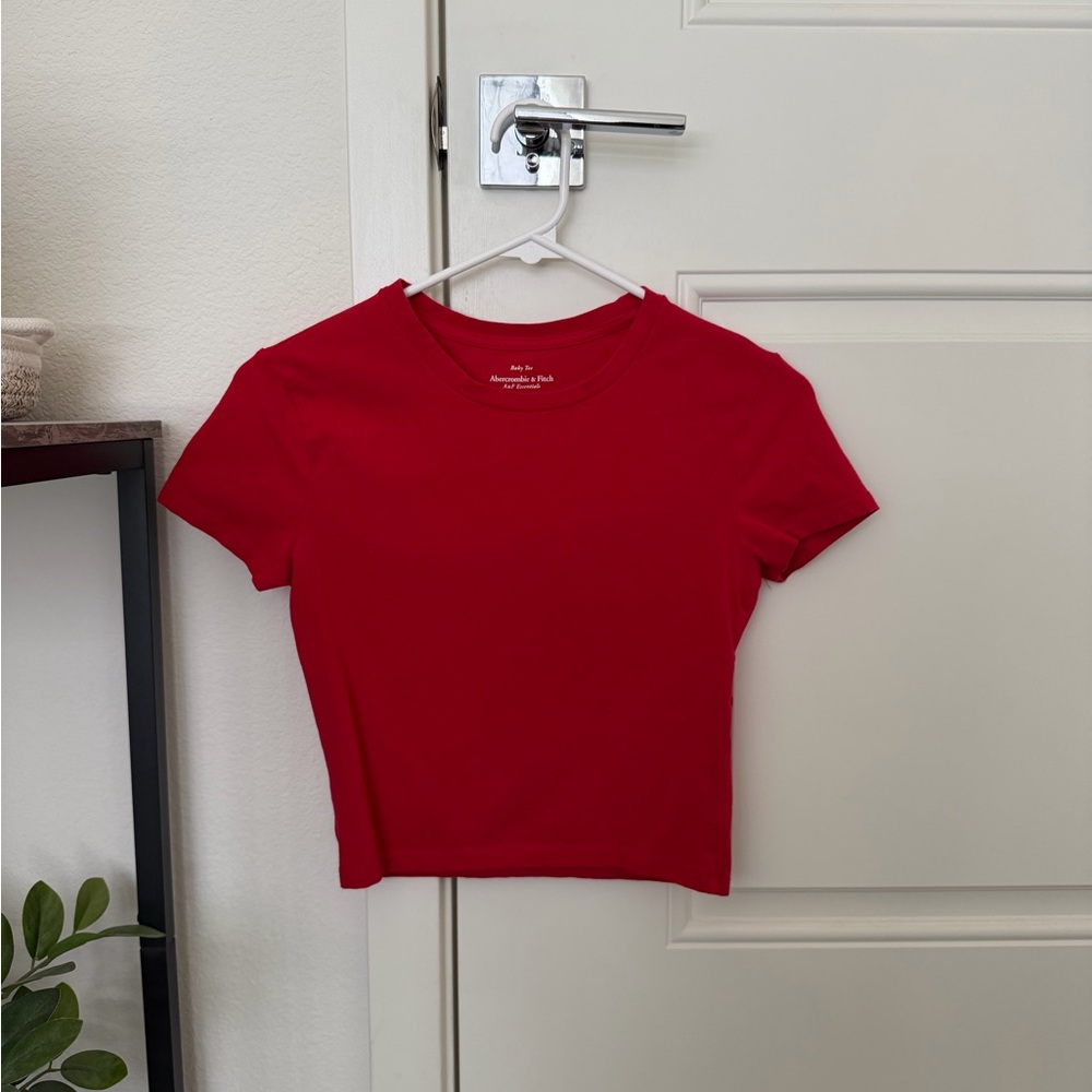 Abercrombie Essential Baby Tee Red